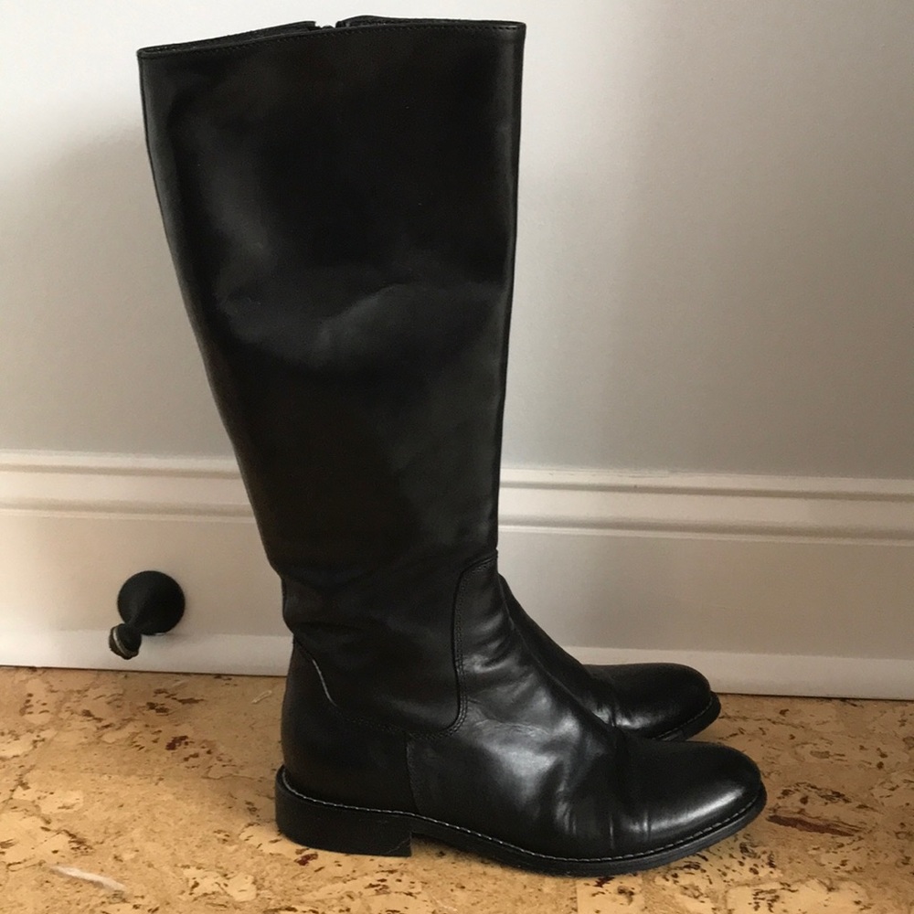 Italian Made Riding Style Boots Black Leather Knee High Side Zip 6